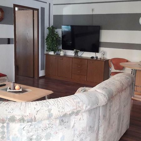 Wohnung Fuer Monteure Und Messebauer Algermissen Екстер'єр фото